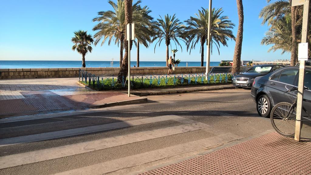 Apartamento Malagueta Beach 10 Malaga Exterior photo